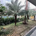 Chales Kalimmera